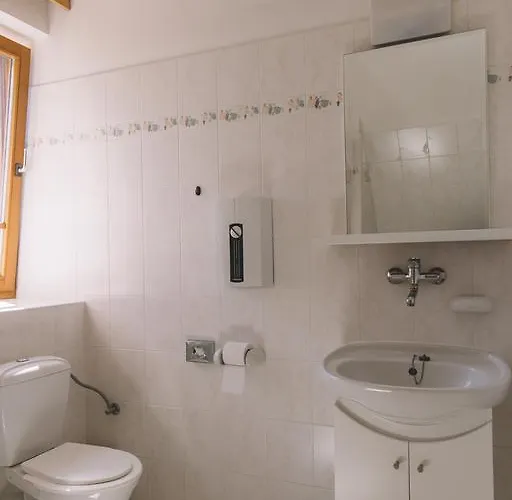 Hotel Vydra 3*